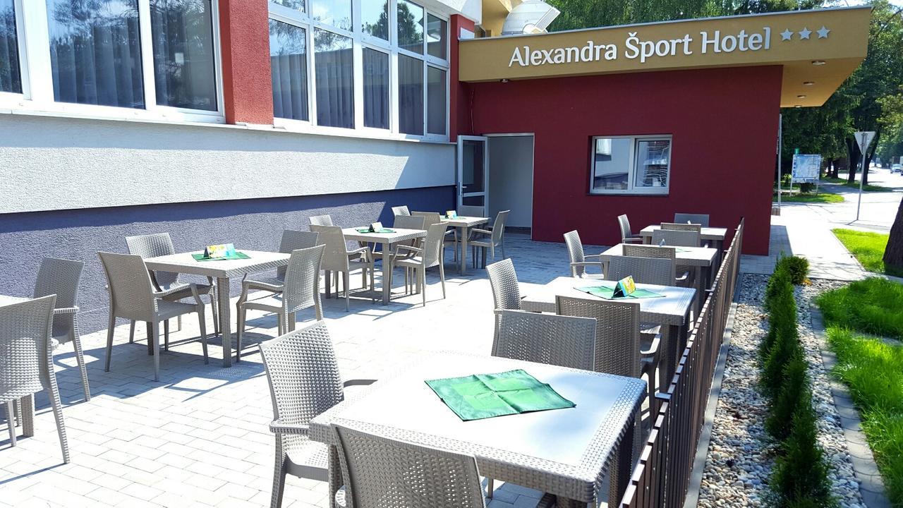 Alexandra Sport Hotel Púchov 외부 사진