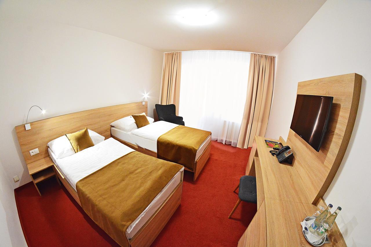 Alexandra Sport Hotel Púchov 외부 사진