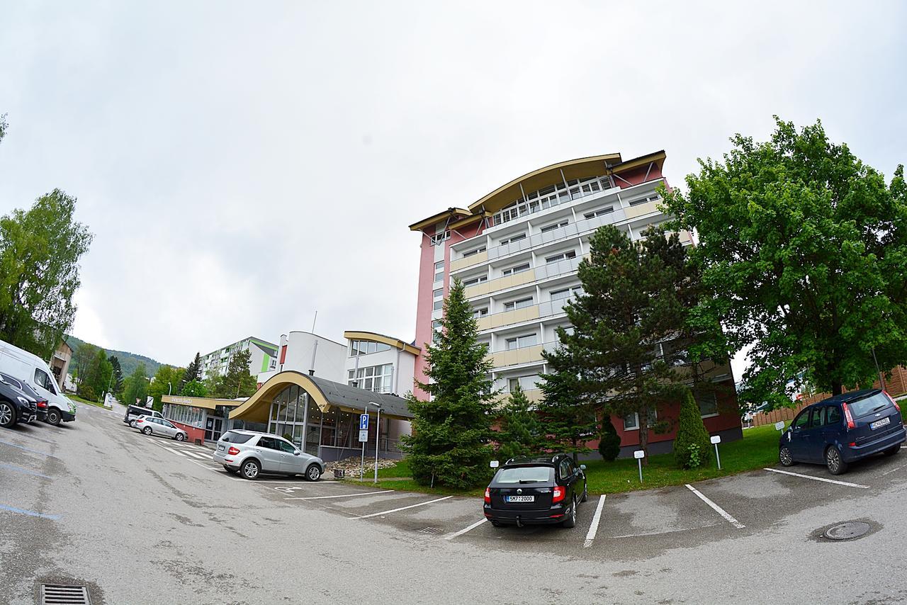 Alexandra Sport Hotel Púchov 외부 사진