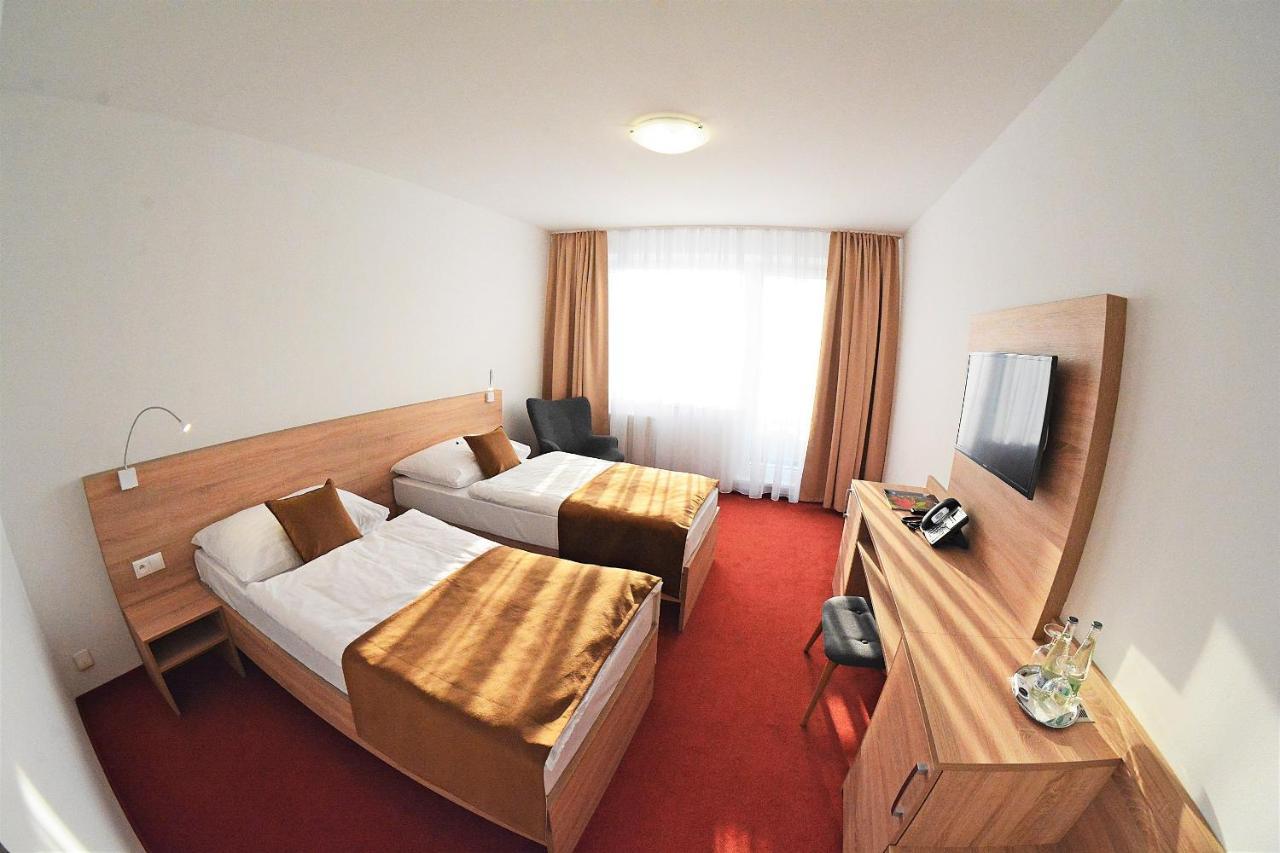 Alexandra Sport Hotel Púchov 외부 사진